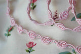 rose trim (1yd)
