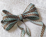 ヘアアクセサリー、ハンドメイド布小物、カルトナージュのボーダーなど、使い方色々のアメリカの両面使えるリボンです。