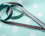 ヘアアクセサリー、ハンドメイド布小物、カルトナージュのボーダーなど、使い方色々のアメリカの両面使えるリボンです。