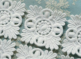 Venice lace trim (1 yd)
