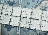Venice lace trim (1 yd)