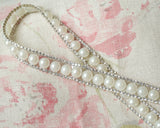 透明のアイロンシールに半円パールとラインストーンを並べたブレードです。カルトナージュ、スクラップブッキング、ハンドメイド布小物などの装飾用のアイロンシールテープをアメリカから直送 。