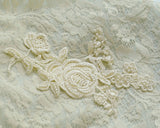 Embroidered lace motif with pearl beads (1 piece)