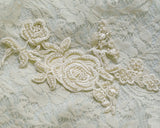 Embroidered lace motif with pearl beads (1 piece)