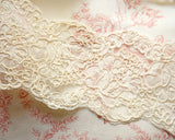 Embroidered tulle lace (1yd)