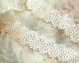 Venice lace (3 yds)