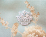 Appliques en dentelle motif théière | Blanc, 2 pièces | Matériel de couture
