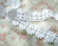 White Venice lace (1yd)