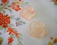 rose buttons (2) 