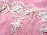 Tulle lace with flowers (50cm 3 motifs) 