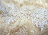 Embroidered tulle lace (50cm 3 motifs) 
