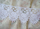 White rose pattern chemical lace (1yd)