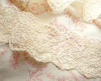 Embroidered tulle lace (1yd)